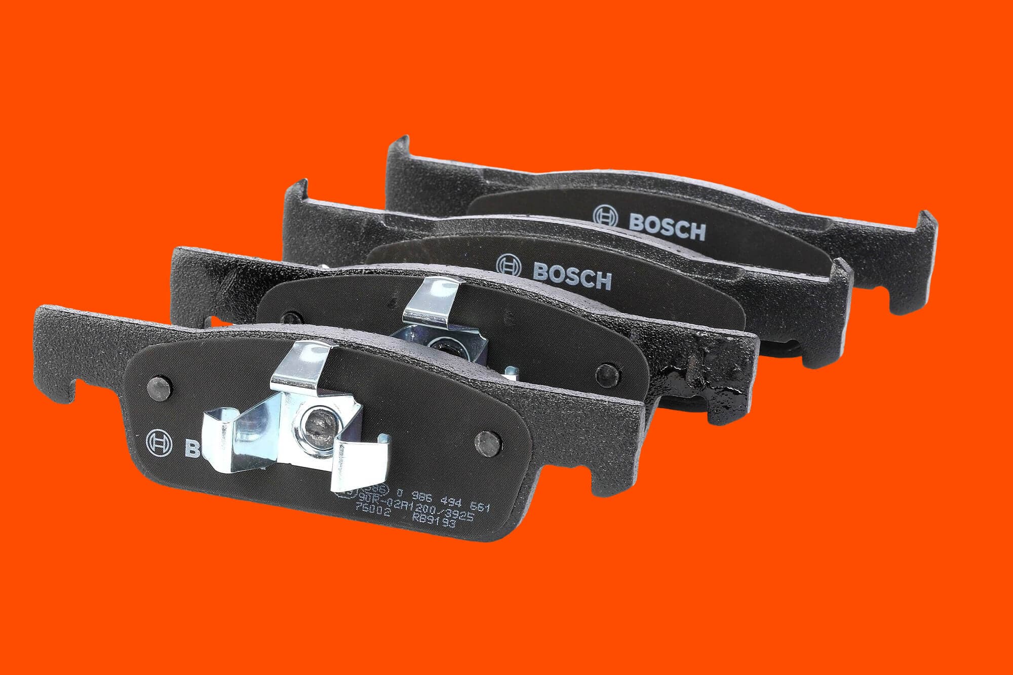 BOSCH Jeu de plaquettes de frein avec clip de piston 0 986 494 661 Kit de plaquettes de frein, frein à disque,Plaquettes de frein RENAULT,DACIA,SMART