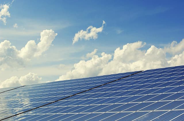 Les systèmes d'irrigation solaires : avancements et avantages